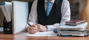 Как найти адвоката по экономическим преступлениям и адвоката по уголовным делам о ДТП