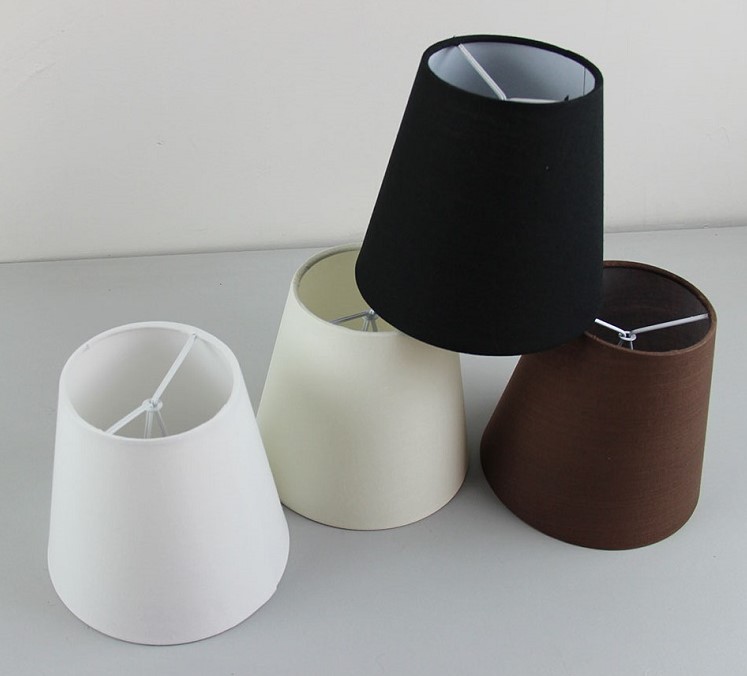 Из каких материалов изготавливаются плафоны