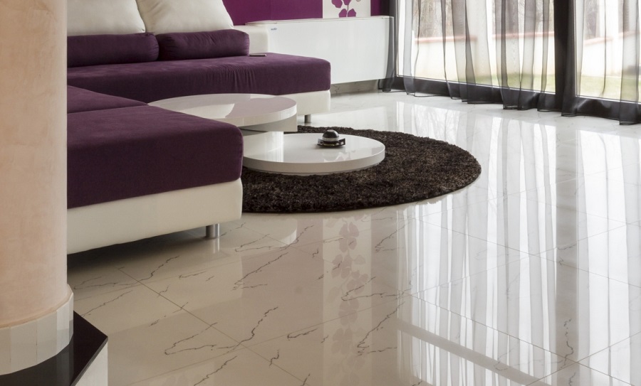 Полы из кварцевого агломерата: преимущества