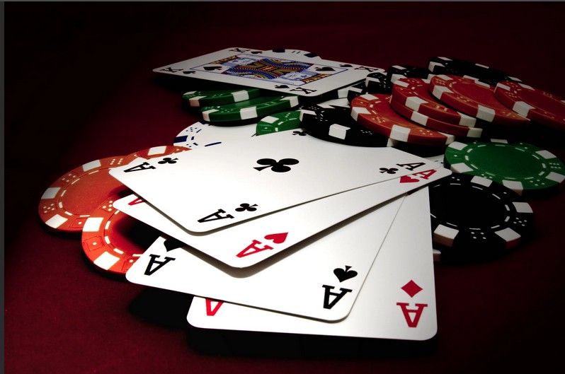 Популярные карточные развлечения на деньги в Поинт Лото