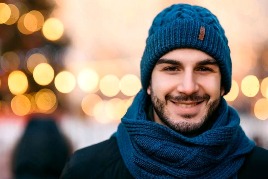 Женские и мужские шапки из натуральных материалов