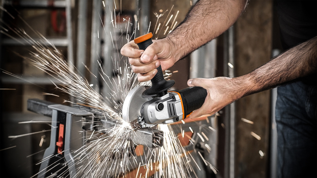 Особенности диска для болгарки по бетону Distar