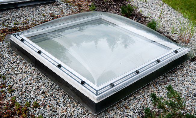 Зенитное окно - хорошее решение для плоской кровли