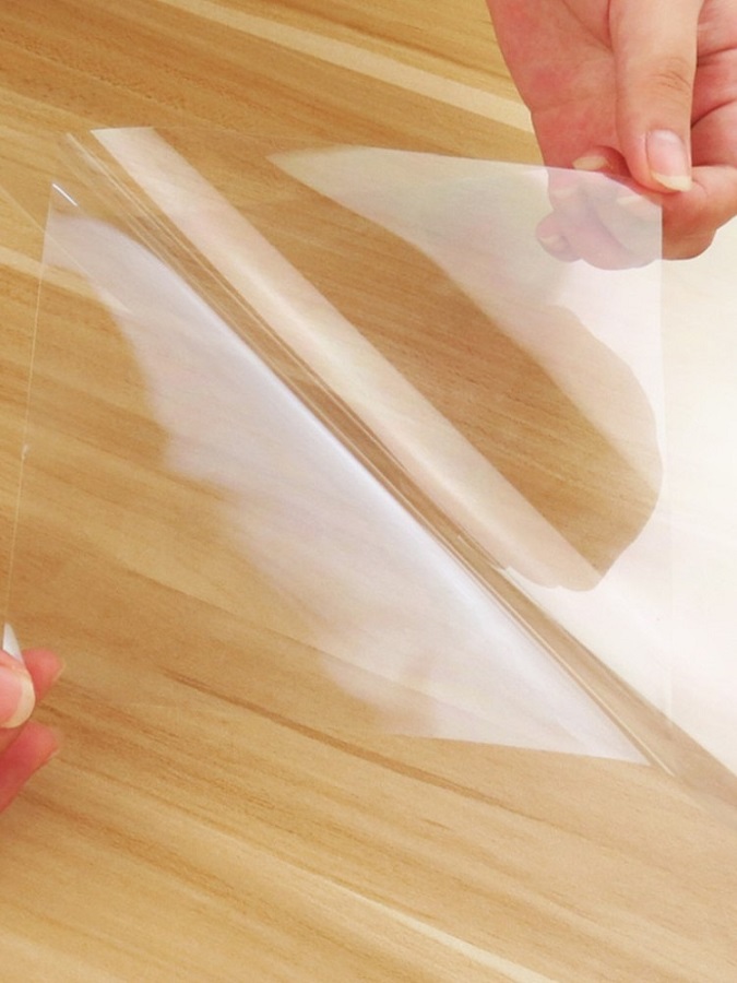 Защитная самоклеющаяся пленка – гарантия сохранности внешнего вида