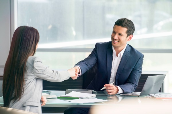 Чем поможет юрист по банковским делам и при обвинении по закону 115-ФЗ