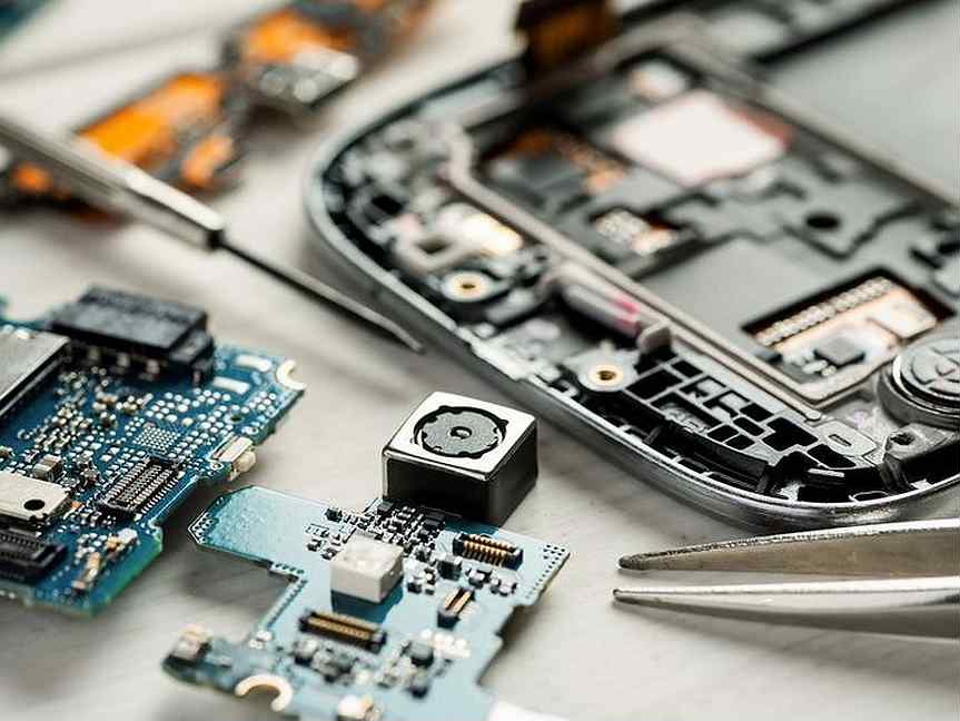 Как выбрать качественные запчасти для телефона