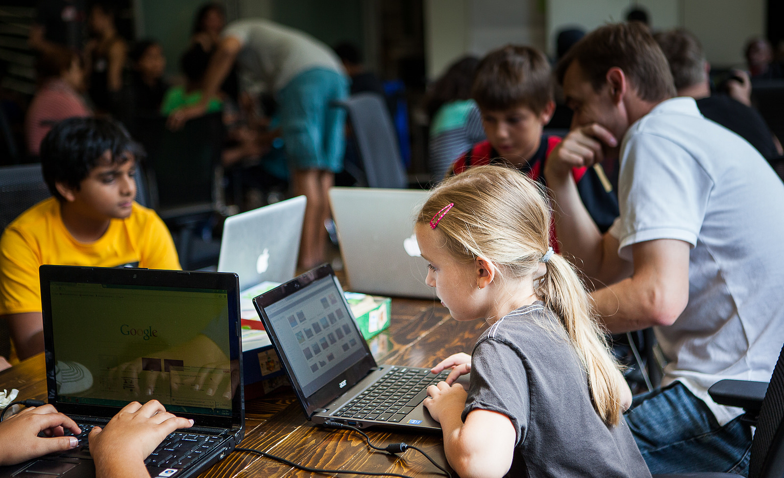 Почему стоит отдать ребенка на курсы программирования