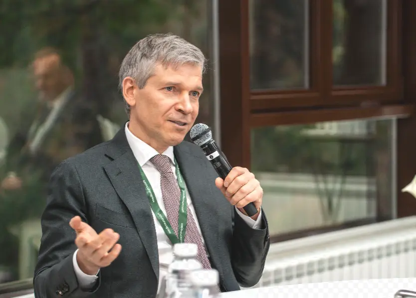 Борис Листов – председатель Россельхозбанка