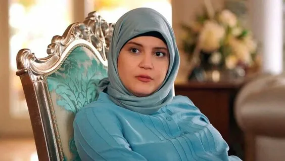 «Клюквенный щербет»: ностальгия, музыка и путешествие в 90-е