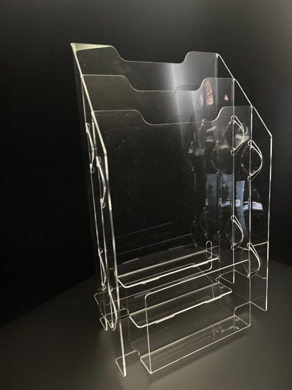 Буклетница в зоне ожидания — улучшение клиентского опыта