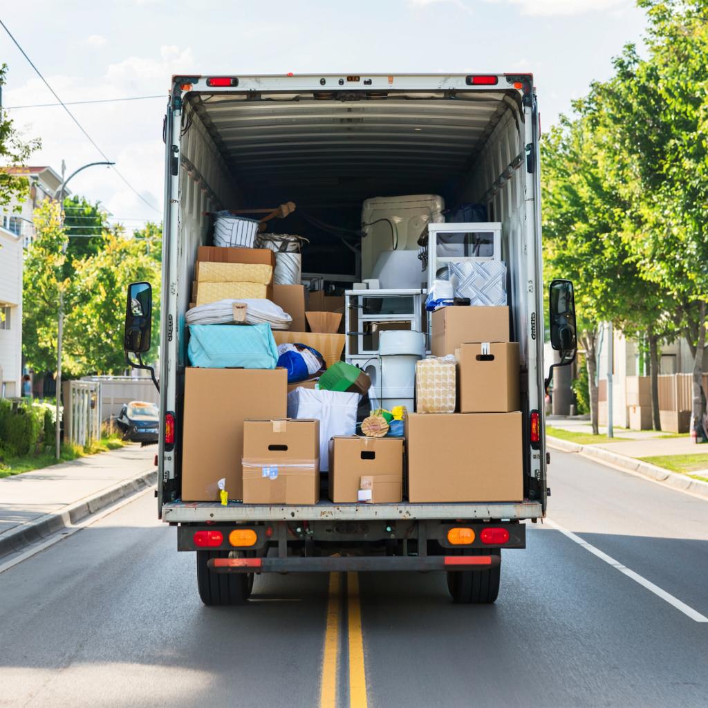Перевозка вещей в другой город: как организовать переезд без проблем