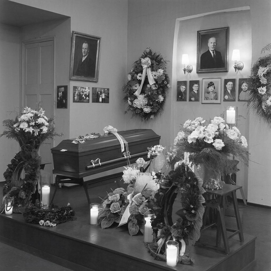 Сколько может храниться тело в морге: правила, сроки и особенности