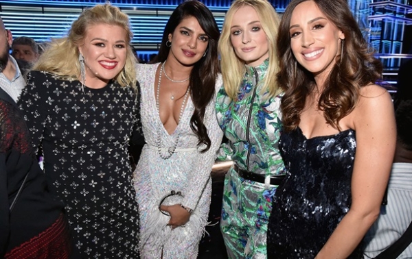 Billboard Music Awards: самые яркие образы звезд