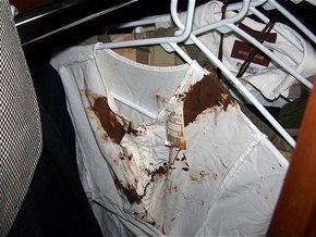 СМИ: В доме Майкла Джексона нашли окровавленную блузу