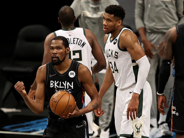 Дюрэнт требует, чтобы его тоже считали величайшим в истории. Его логику легко понять