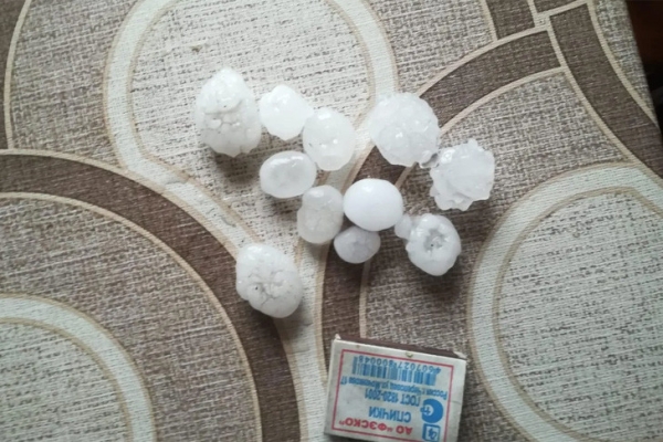 Град со спичечный коробок обрушился на Большую Тохту под Новосибирском