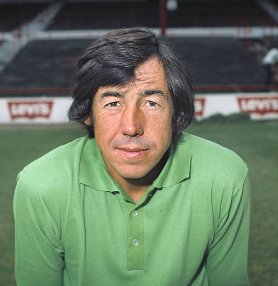 Вратарь «Стока» сыграл в такой же форме, как у Гордона Бэнкса. Это в память о легендарном кипере