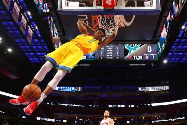 Кто заберет «Оскар» за лучшую роль? Первая в мире баскетбольная премия