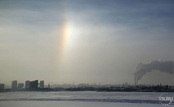 Гало в морозном небе Новосибирска привлекло внимание фотографов