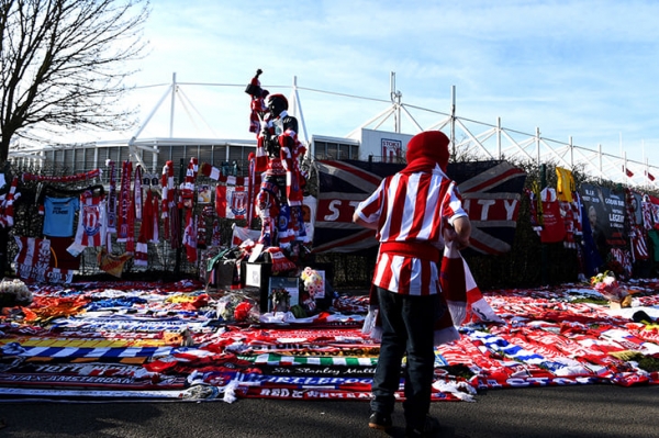 Вратарь «Стока» сыграл в такой же форме, как у Гордона Бэнкса. Это в память о легендарном кипере