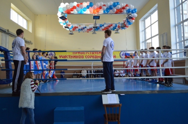 Более ста спортсменов приняли участие в Первенстве по боксу