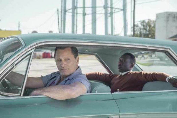 Получившая «Оскар» как лучший фильм «Зеленая книга» посвящена темнокожему гею