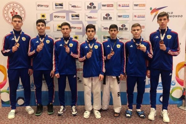 Второй день Международного турнира «Turkish Open» по тхэквондо принес донской столице очередные медали