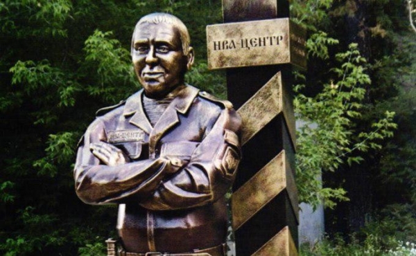 Памятники, которым не дали изуродовать Новосибирск