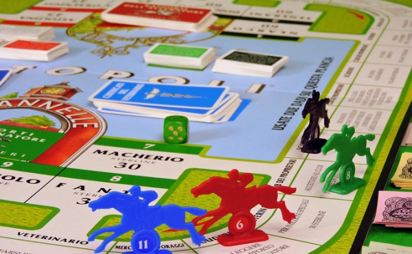 Детские подарки на 23 февраля 2019: что подарить мальчикам?