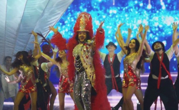 Филипп Киркоров обнимался с Валерием Леонтьевым на концерте в Новосибирске