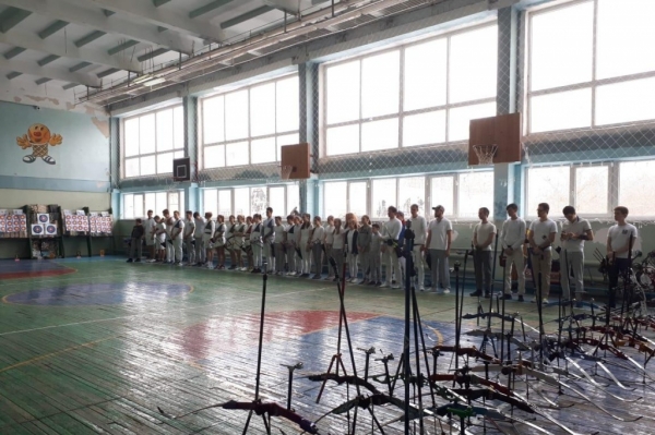 В ходе открытого чемпионата города по стрельбе из лука разыграно 8 комплектов наград