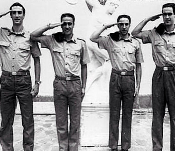 Неизвестная сборная Италии: когда Каннаваро, Дель Пьеро и другие звезды играли за армию