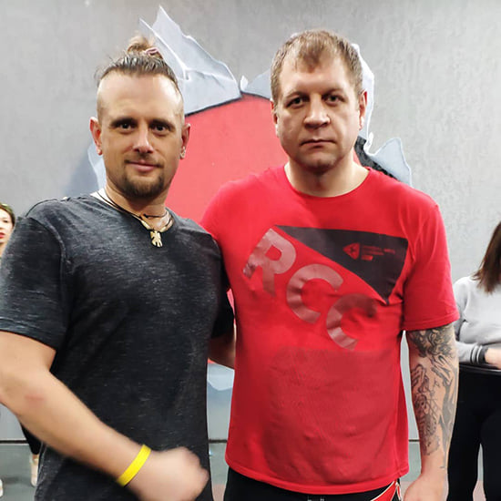 Александр Емельяненко дал леща ученику на мастер-классе. Но тот не обиделся