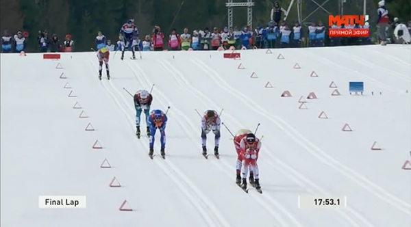 В финале лыжного спринта все вдруг остановились. Видели такое?