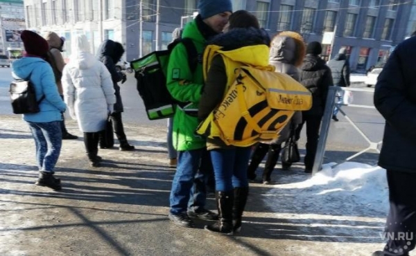 Новосибирских Монтекки и Капулетти ищут, чтобы отправить в Париж