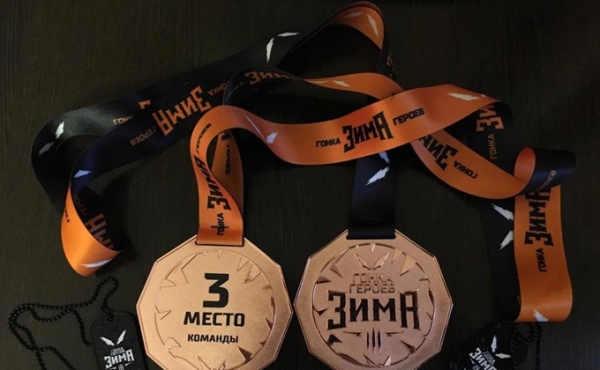 За бронзой по сугробам прошли &laquo;Гонку героев&raquo; бердские экстремалы