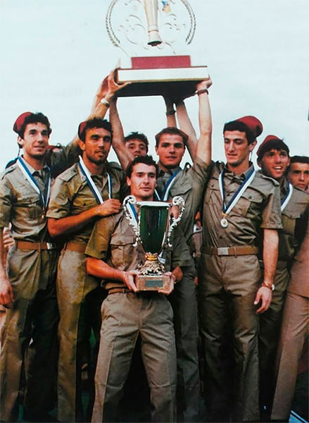 Неизвестная сборная Италии: когда Каннаваро, Дель Пьеро и другие звезды играли за армию