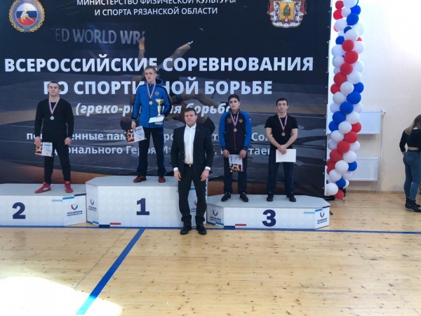 Ростовские спортсмены - в числе победителей и призеров Всероссийского турнира по греко-римской борьбе памяти Ф.Полетаева