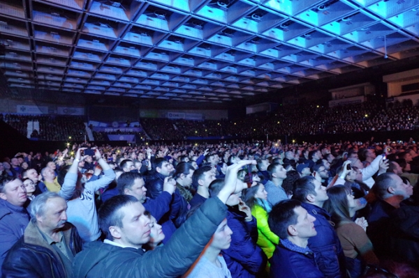 «ДДТ» и Юрий Шевчук отметили «день мужика» в Новосибирске