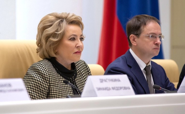 Омская область может получить 200 миллионов на ремонт ТЮЗа