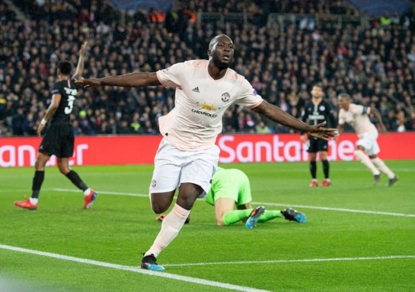 Лукаку разрывает – три дубля подряд. Сульшер спас и его