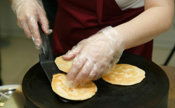 Рецепты блинов на Масленицу: от царских до крахмальных