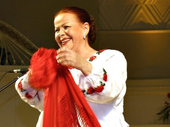 РЕН: певица Александра Стрельченко найдена без сознания