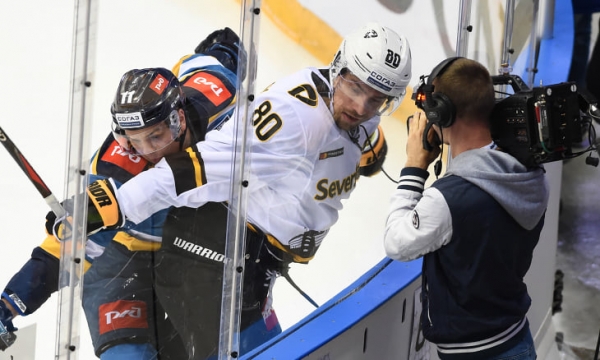 СКА – ЦСКА – лучшее, что есть в КХЛ. Но это фальшивые елочные игрушки