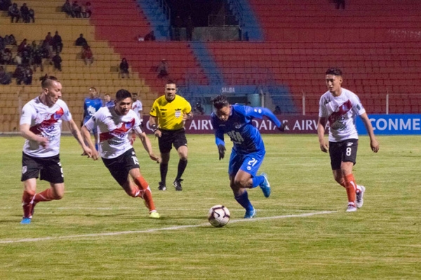 Оказывается, при разнице ударов 54:6 можно проиграть 0:1. Безумие на одном из самых сложных стадионов мира