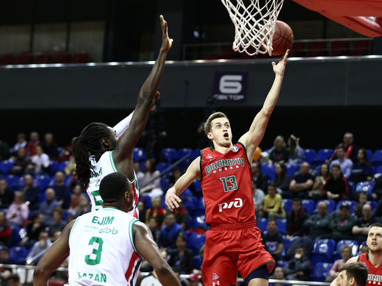 УНИКС победил «Локо», чтобы убежать от ЦСКА