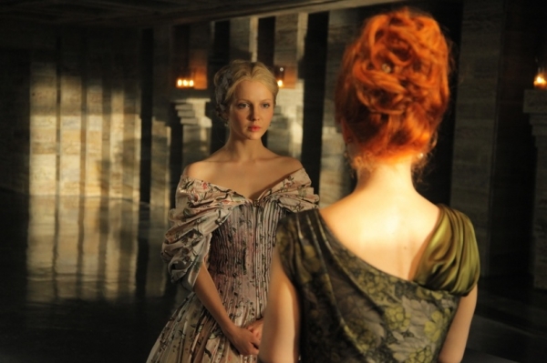 Юлия Хлынина: &laquo;Мне нравится, когда меня интересно обманывают&raquo;