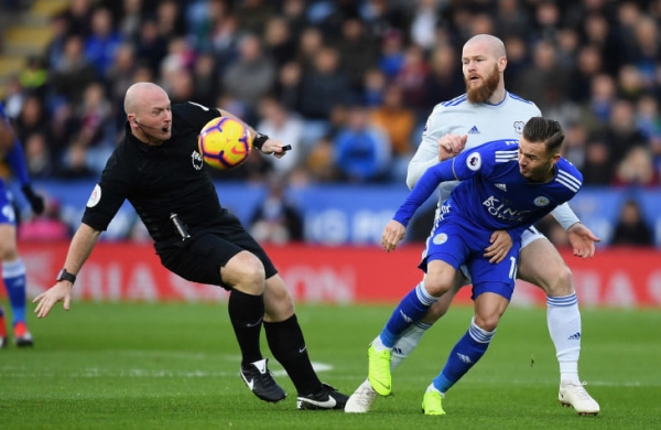 В правила игры в футбол внесли 7 изменений. Больше нельзя вставать в стенку соперника