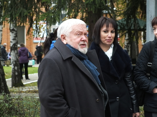 В крайне тяжелом состоянии госпитализирован режиссер Сергей Соловьев