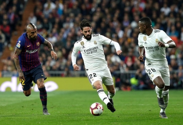 Иско поссорился с Солари из-за лишнего веса. Говорят, у него на 4,5 кг больше нормы